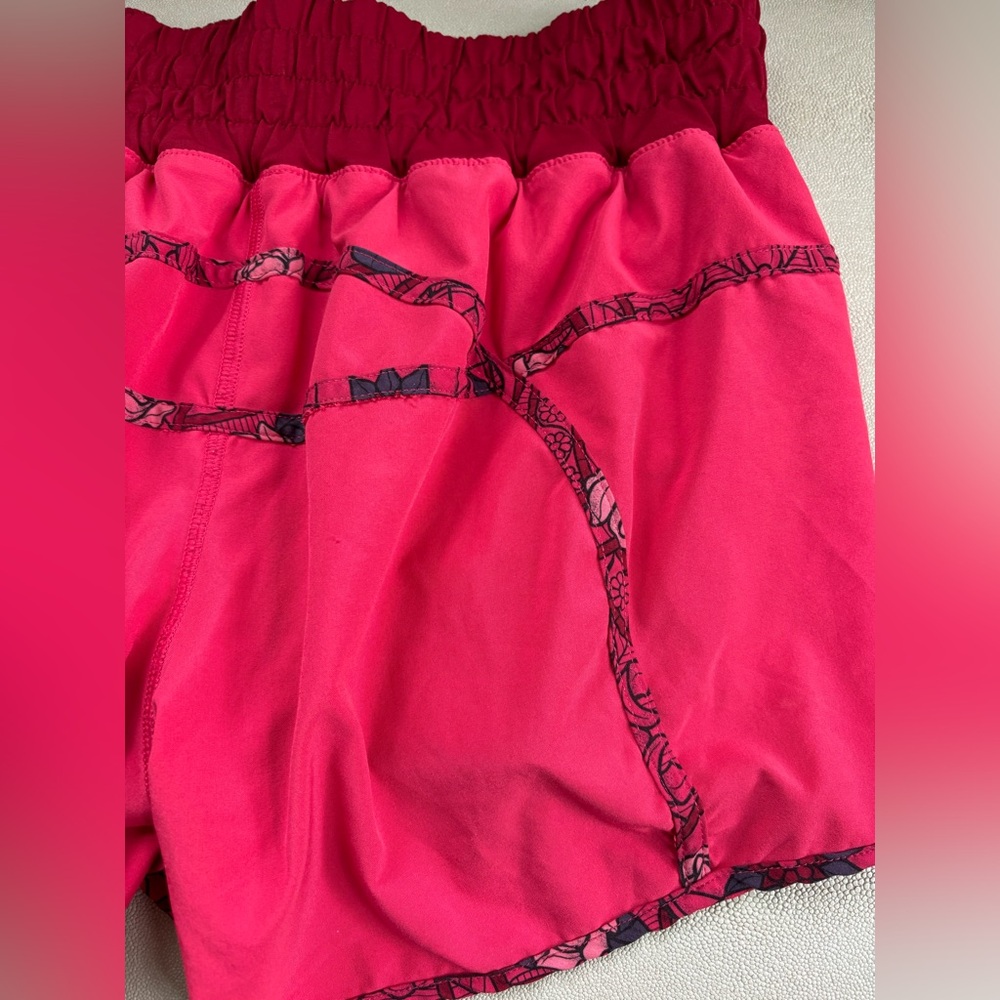 Lululemon Tracker Short II *4-way Stretch
Boom Juice Prisma Multi Guava sz 10 - Picture 10 of 12